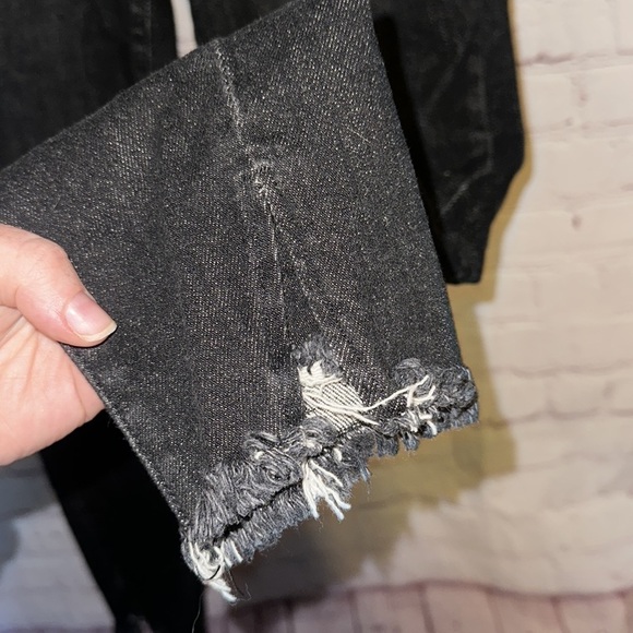 KanCan Dark wash jeans with light distressing Size 13/30 - Picture 3 of 11